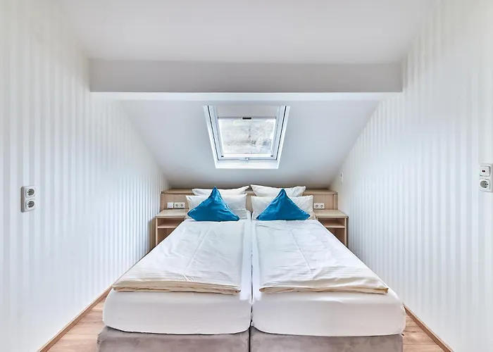 Beim Weinbauer Inn 3*